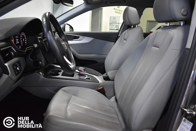 AUDI A4 Avant 40 TDI quattro S tronic Business Advanced